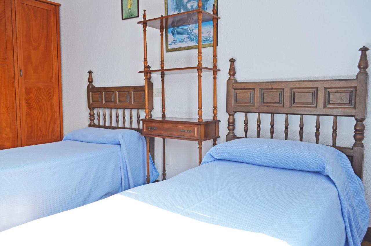 Apartamento El Corro: Con Parking En Pleno Centro De Comillas Exterior foto